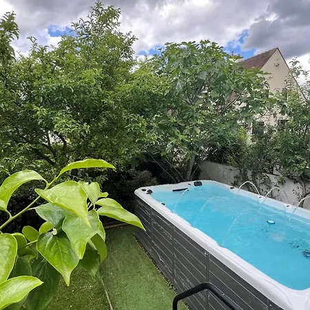 Grande Avec 10m2 Villa *