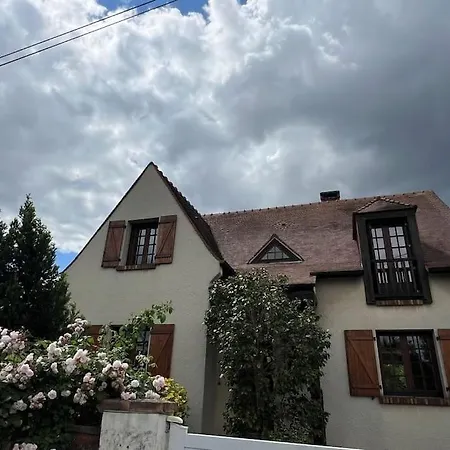 Grande Avec 10m2 * L'Hay-les-Roses