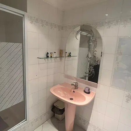 Grande Avec 10m2 L'Hay-les-Roses
