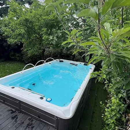 Villa Grande Avec 10m2 L'Hay-les-Roses